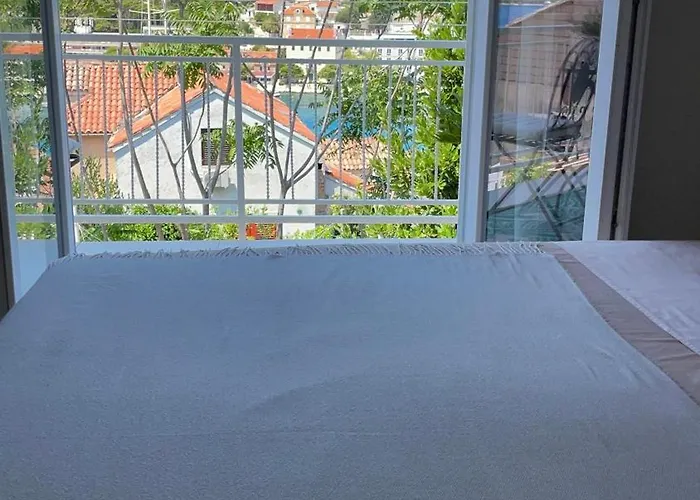 Yukka Comfor Center Hvar With Parking *